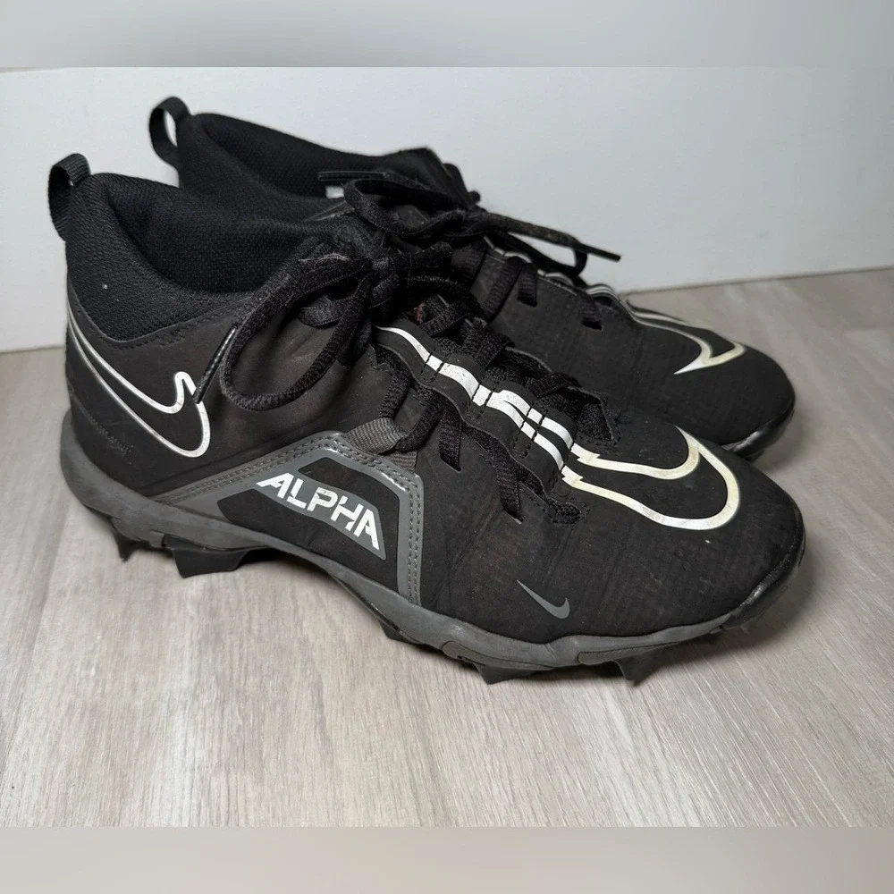Nike Alpha Huarache Elite 3 Mid Football Cleats Black White Sz 6Y